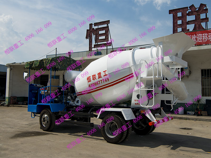 3立方小型攪拌車(chē)